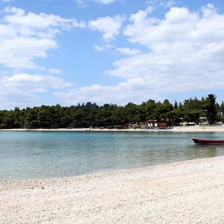 Lejlighed With Parking Space Pirovac, Sibenik - 24766 *