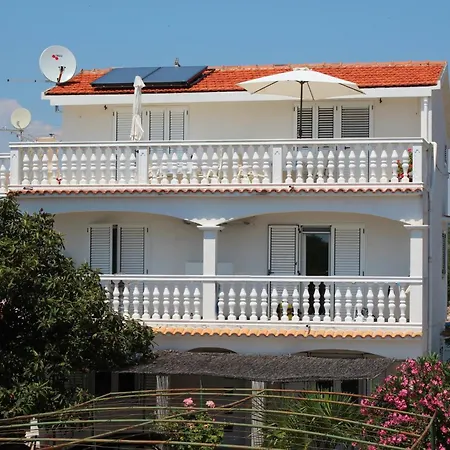 With Parking Space Pirovac, Sibenik - 24766 *