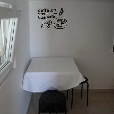 With Parking Space Pirovac, Sibenik - 24766 Lejlighed Pirovac