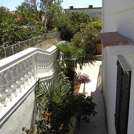 With Parking Space Pirovac, Sibenik - 24766 بيروفاتش