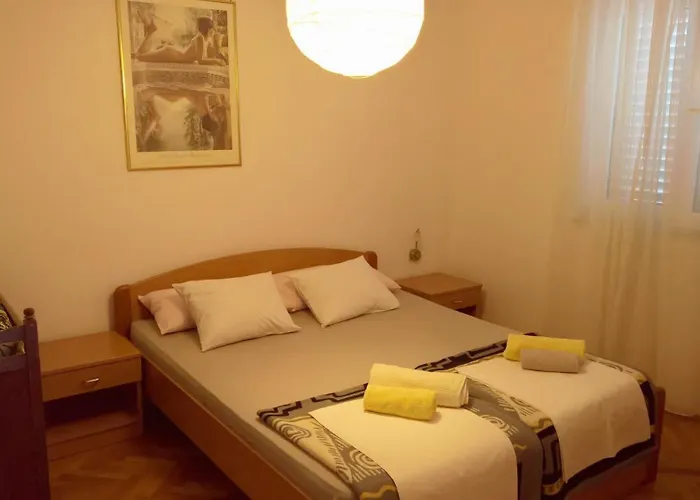 With Parking Space Pirovac, Sibenik - 24766 アパート *